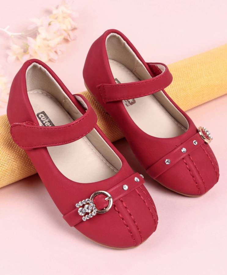 Amazon.com: Girl Sandals Size 13 Summer Kids Children Sandals Fashion Big  Flower Girls Flat Pricness Shoes (Pink, 4.5-5 Years) : Clothing, Shoes &  Jewelry