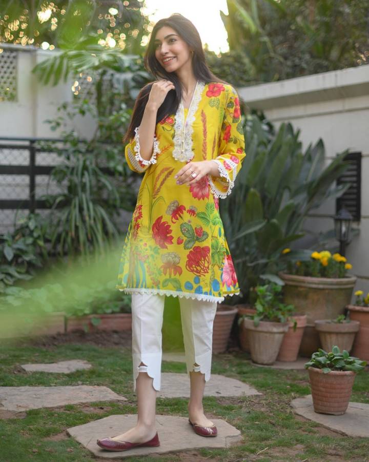 Ammara Khan Clothing